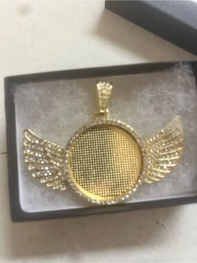 Gold Winged Circle Pendant Necklace - Gold